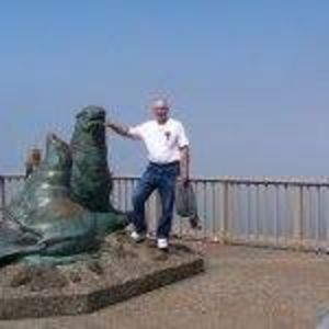 Meet your Posher, Larry